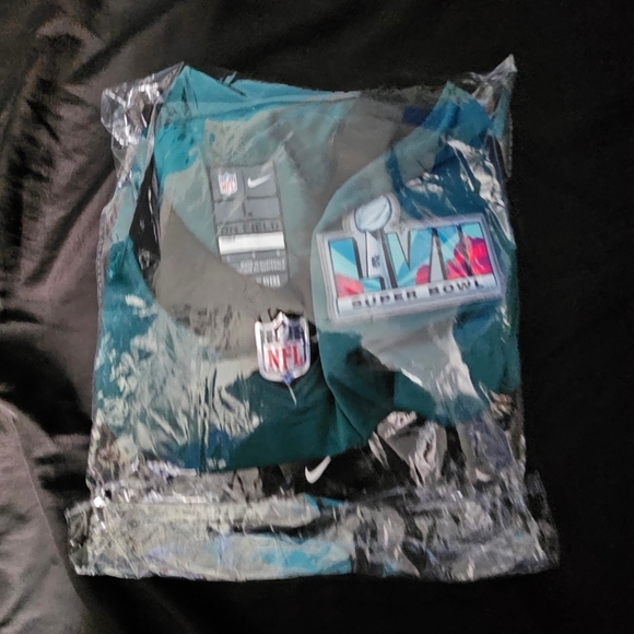 Jalen Hurts #1 Men's Philadelphia Eagles Super Bowl LVII 57 Patch Jersey Large. - Picture 3 of 6